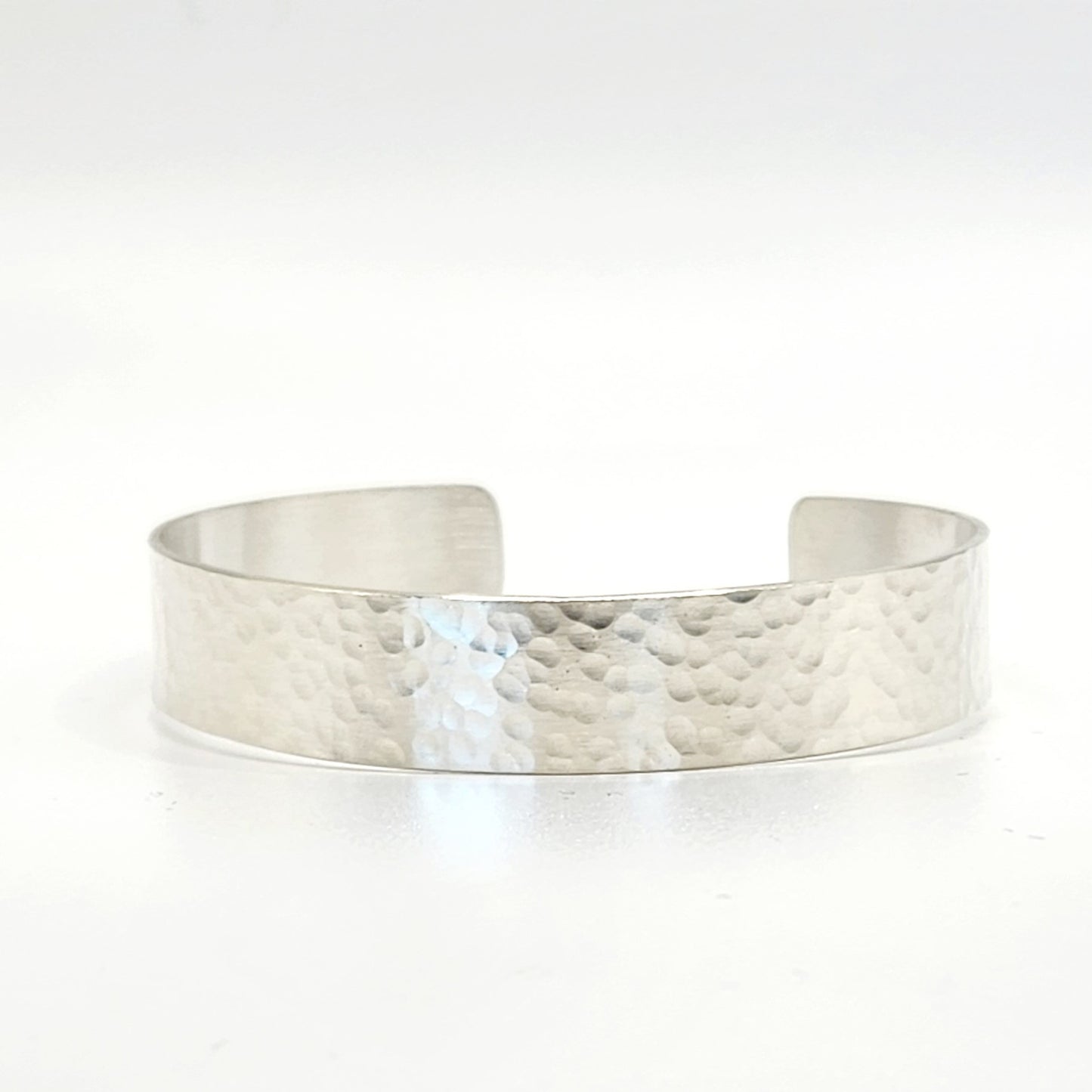 Bracelet Homme en Argent Massif, martelé .